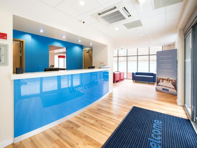 Travelodge London Greenwich High Road Dış mekan fotoğraf