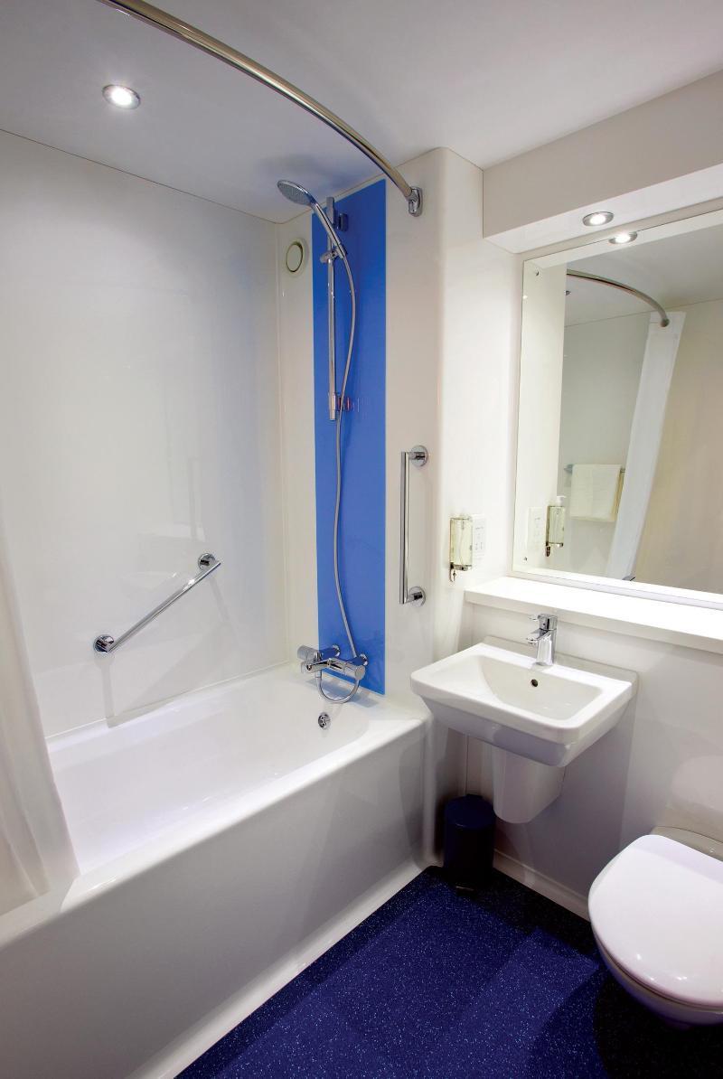 Travelodge London Greenwich High Road Dış mekan fotoğraf